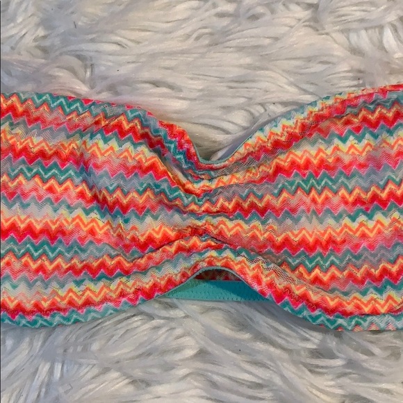 VIctoria’s  Secret bandeau top - Picture 4 of 8